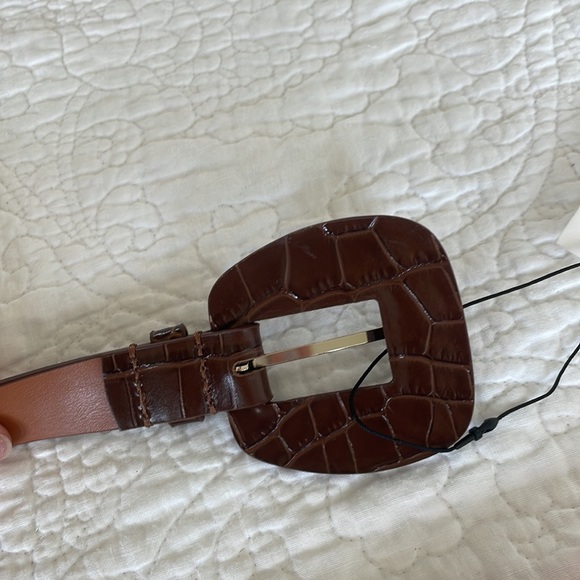NWT Veronica Beard croc embossed belt - Picture 7 of 8